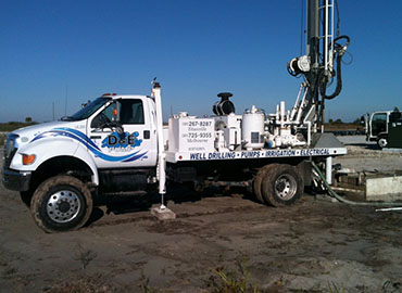 well drilling truck  | D&E Pump
